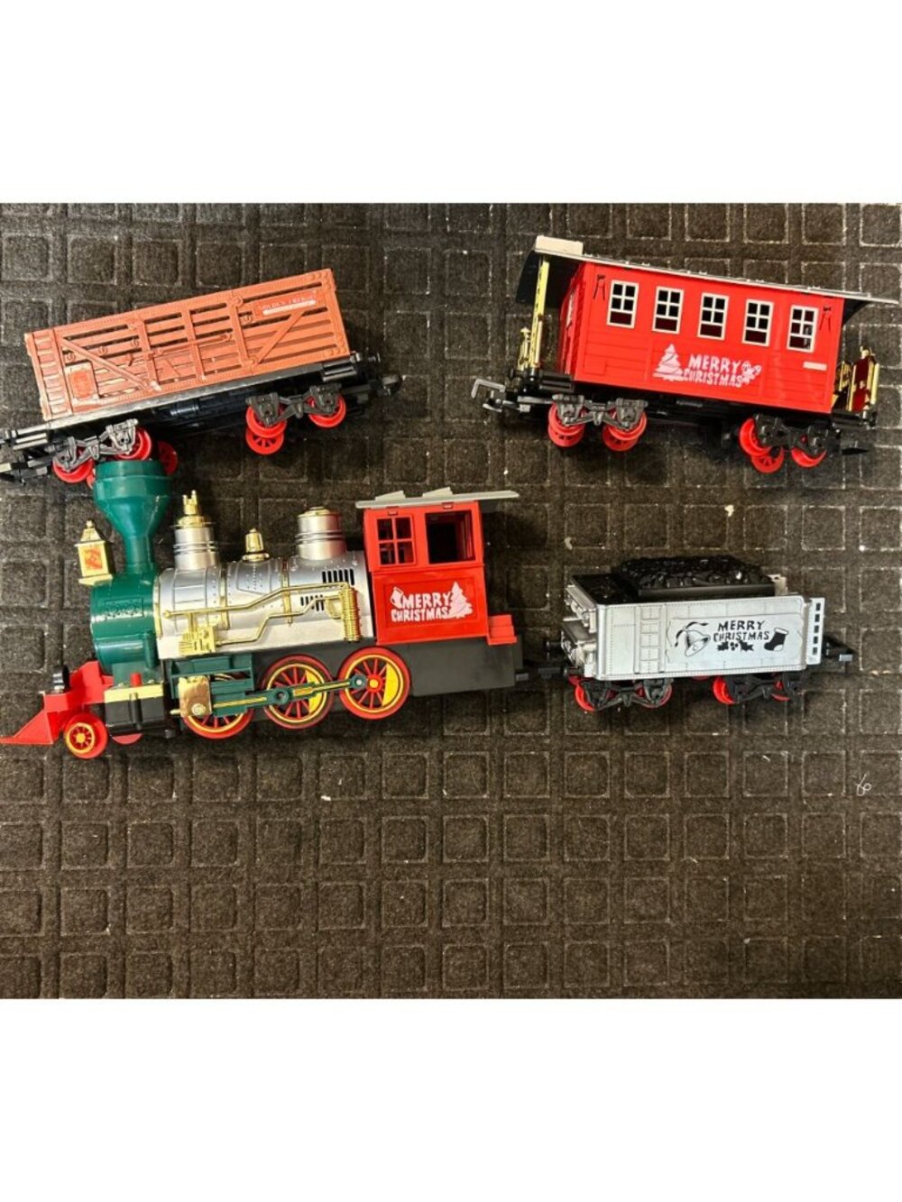 Poco Divo Retro Train Steam Sound 4 Car Incomplete Set- No Railroad Tracks. Used
